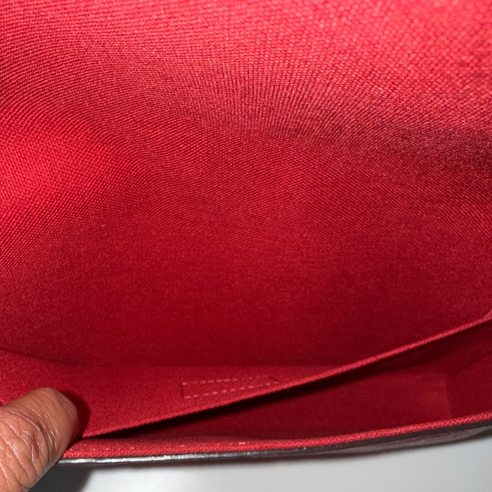 Louis Vuitton Empriente Felicie Cherry Red Crossbody Bag - Picture 5 of 16
